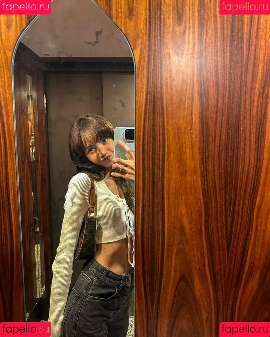 Lisa Onlyfans Photo Gallery 