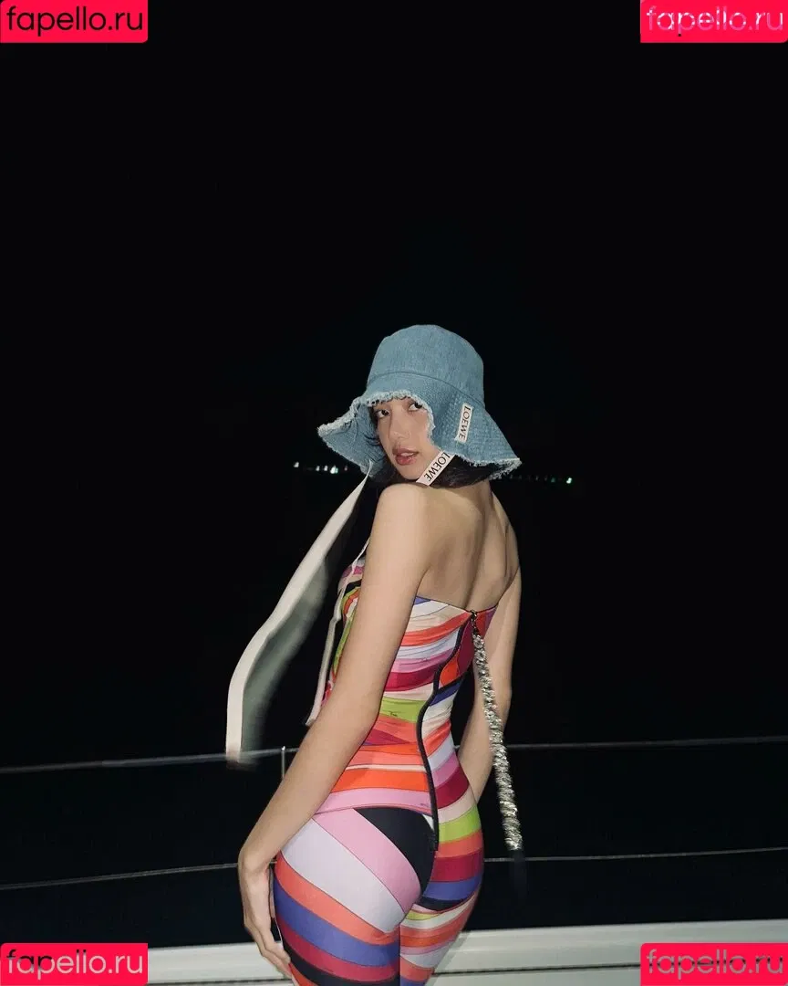 Lisa Onlyfans Photo Gallery 