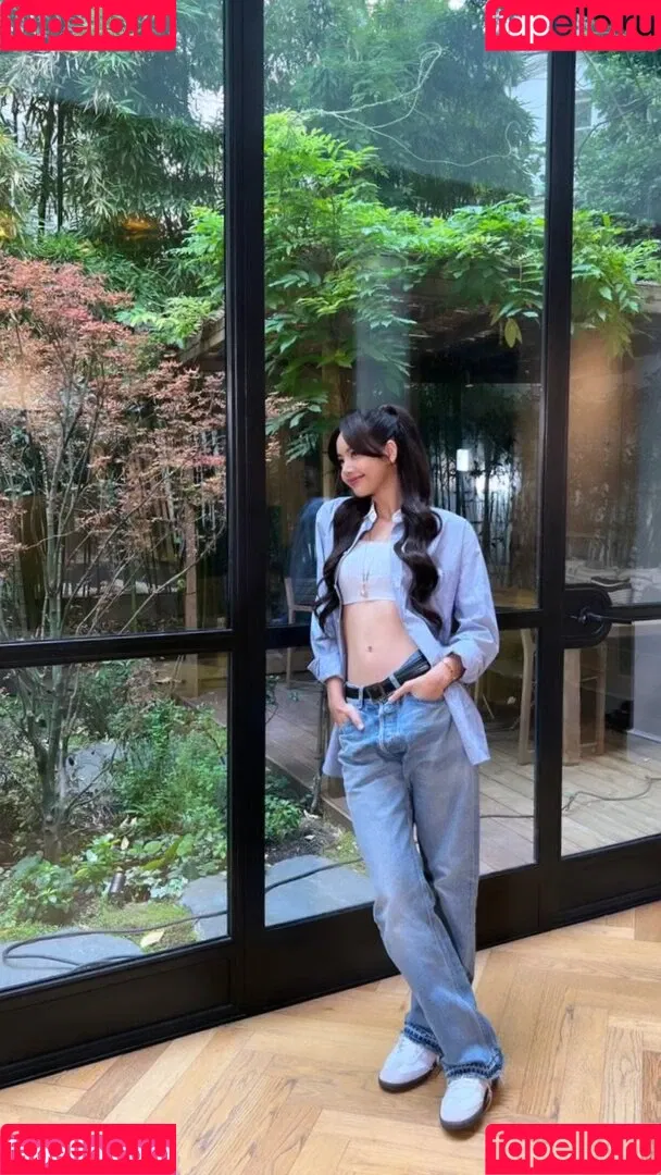 Lisa Onlyfans Photo Gallery 