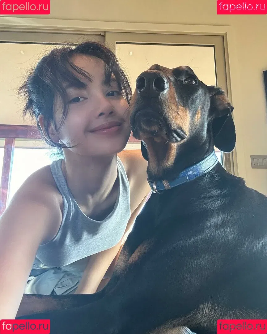 Lisa Onlyfans Photo Gallery 