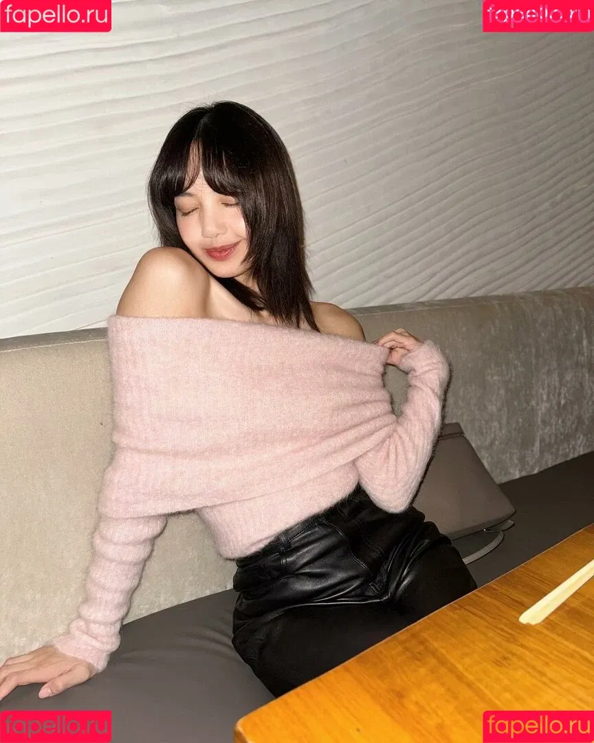 Lisa Onlyfans Photo Gallery 