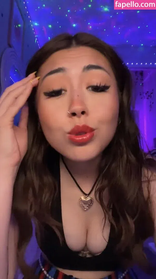 Angelic Lofi ASMR Onlyfans Photo Gallery 