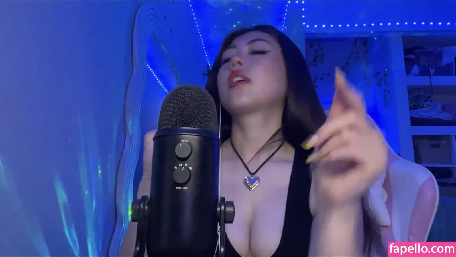 Angelic Lofi ASMR Onlyfans Photo Gallery 