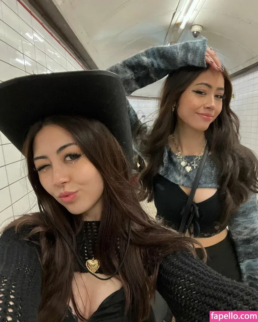 Angelic Lofi ASMR Onlyfans Photo Gallery 