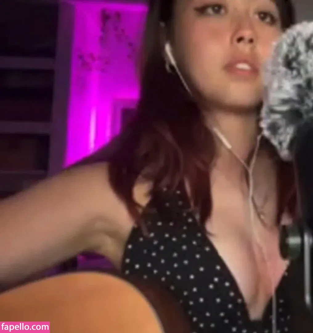 Angelic Lofi ASMR Onlyfans Photo Gallery 