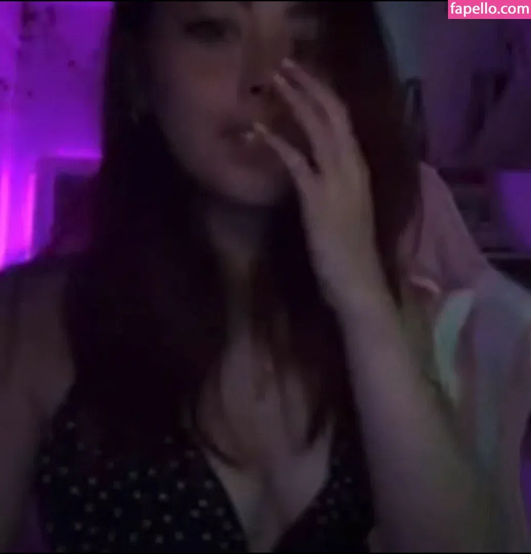 Angelic Lofi ASMR Onlyfans Photo Gallery 