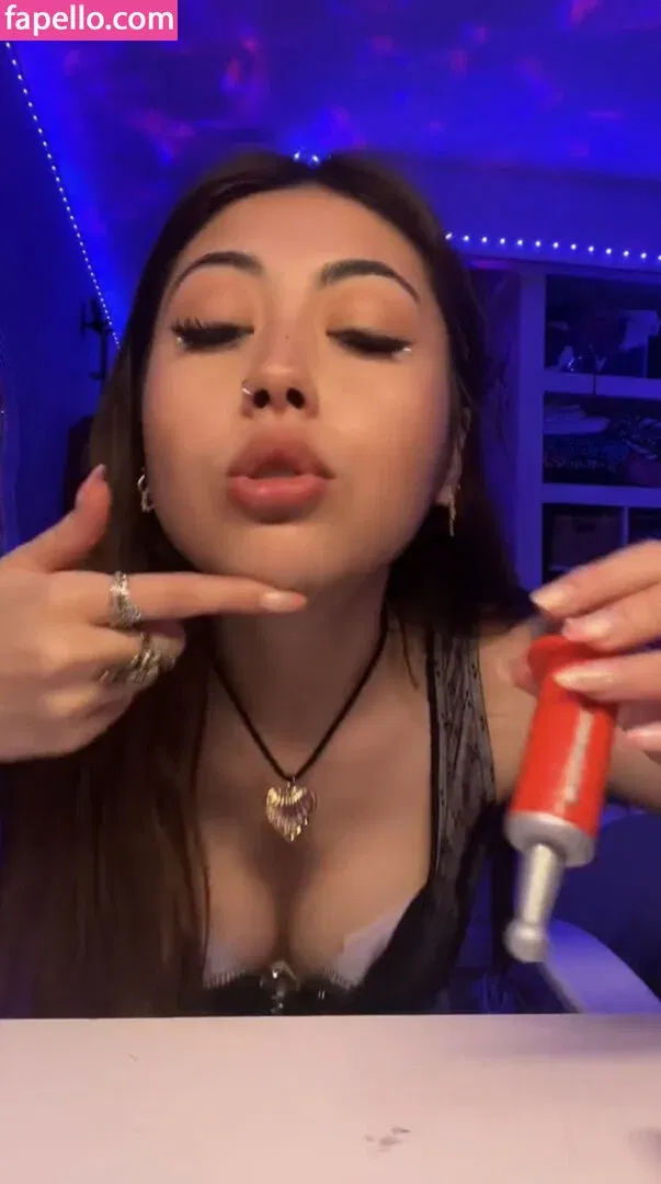 Angelic Lofi ASMR Onlyfans Photo Gallery 