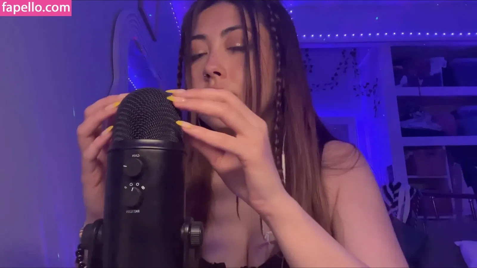 Angelic Lofi ASMR Onlyfans Photo Gallery 