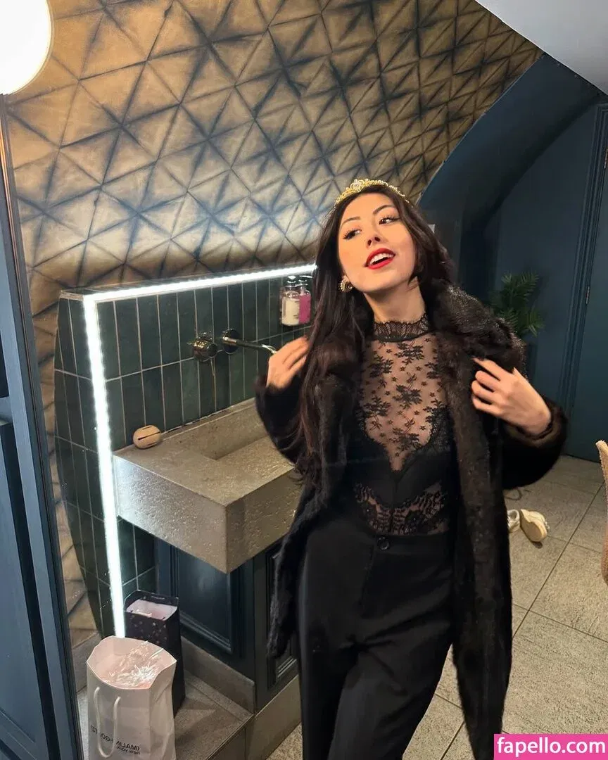 Angelic Lofi ASMR Onlyfans Photo Gallery 