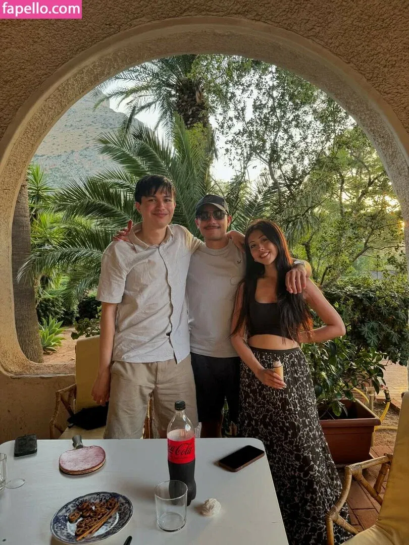 Angelic Lofi ASMR Onlyfans Photo Gallery 