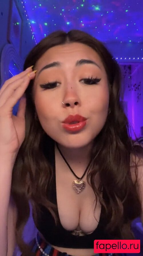 Angelic Lofi ASMR Onlyfans Photo Gallery 