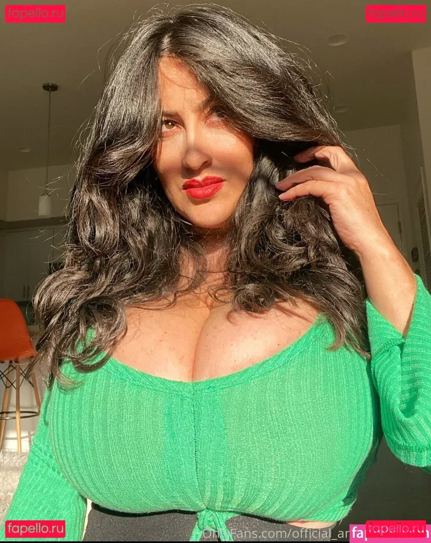 official_antonellakahllo Onlyfans Photo Gallery 