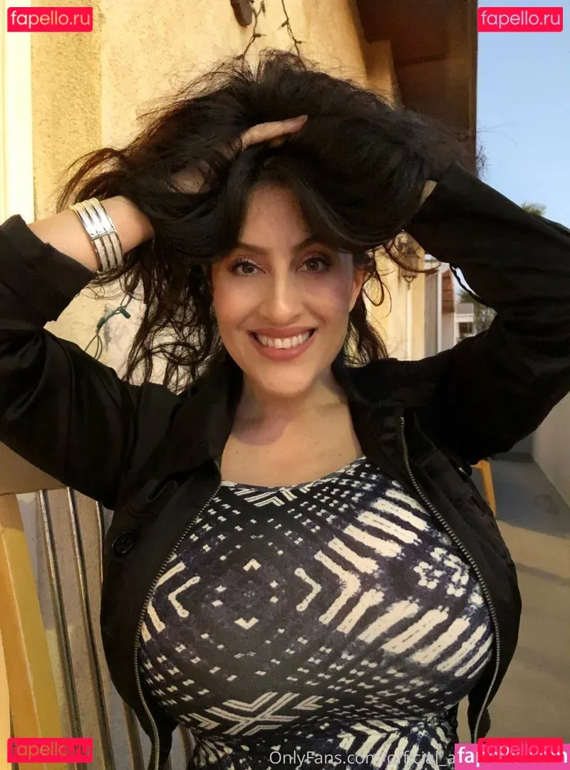 official_antonellakahllo Onlyfans Photo Gallery 