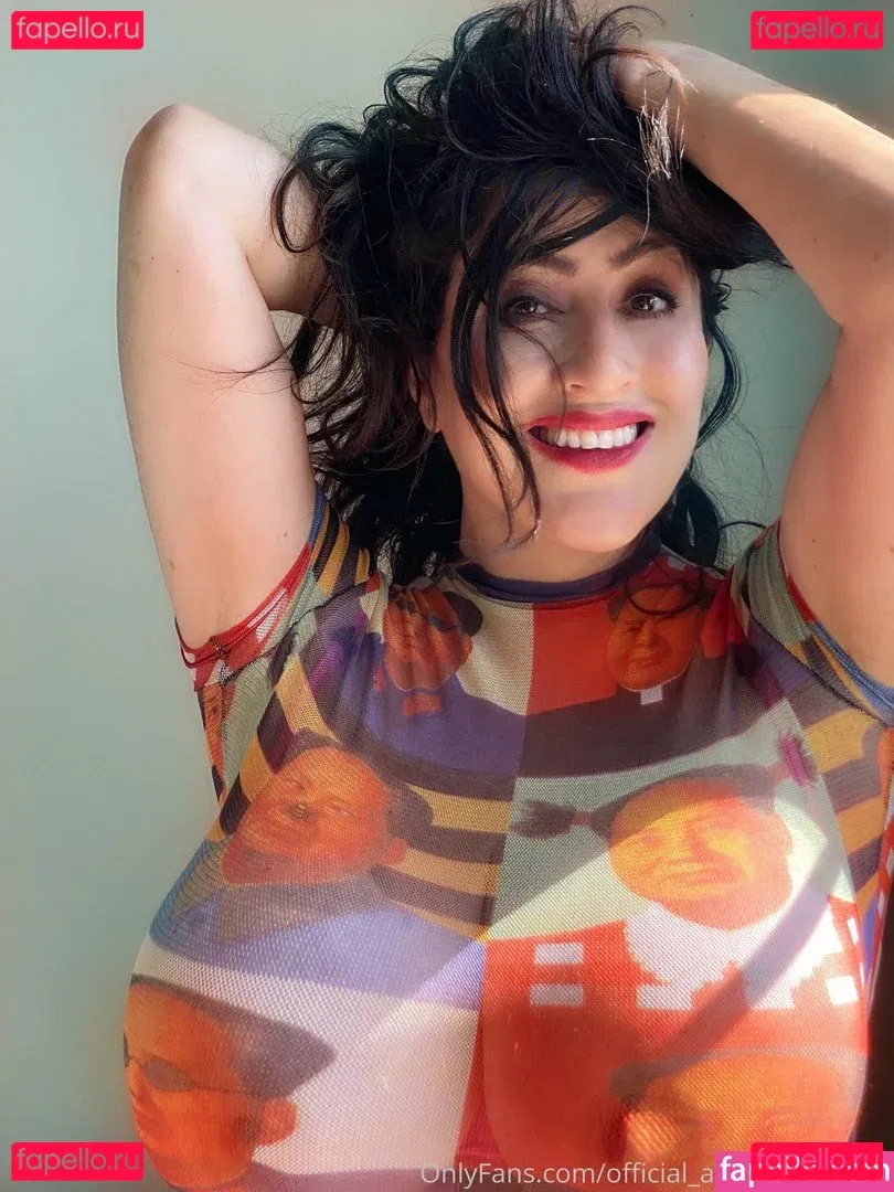 official_antonellakahllo Onlyfans Photo Gallery 