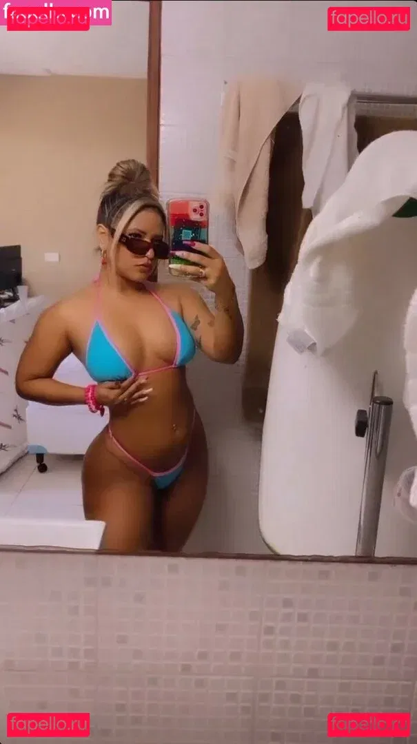 Mykaele Maylane Onlyfans Photo Gallery 