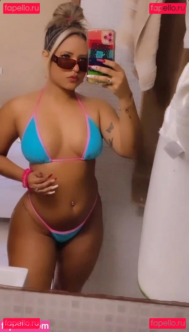 Mykaele Maylane Onlyfans Photo Gallery 