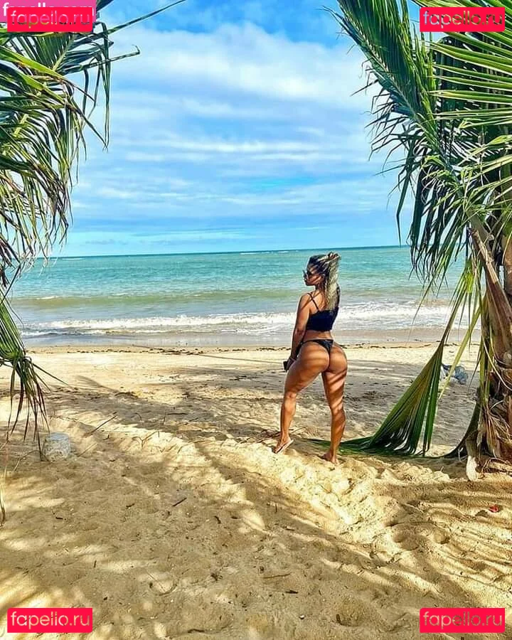 Mykaele Maylane Onlyfans Photo Gallery 