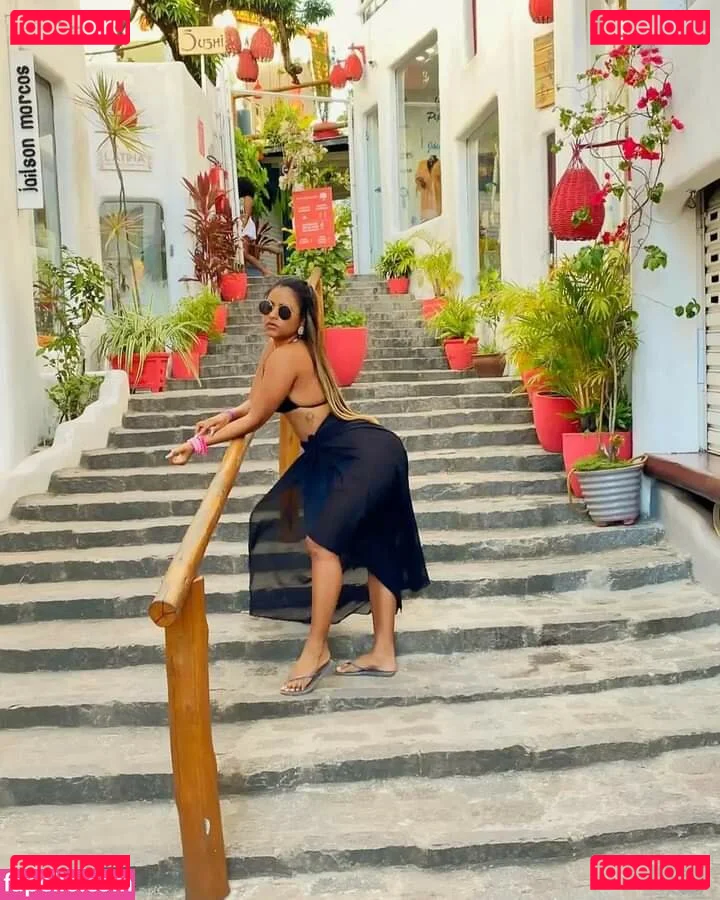 Mykaele Maylane Onlyfans Photo Gallery 