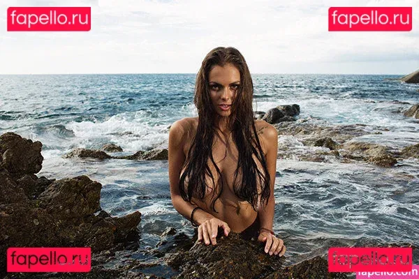 VikiOdintcova Onlyfans Photo Gallery 