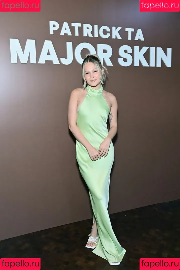 Kelli Berglund Onlyfans Photo Gallery 