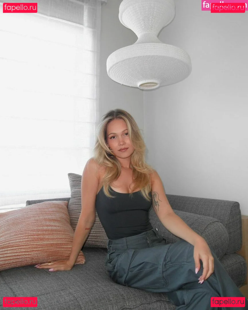 Kelli Berglund Onlyfans Photo Gallery 