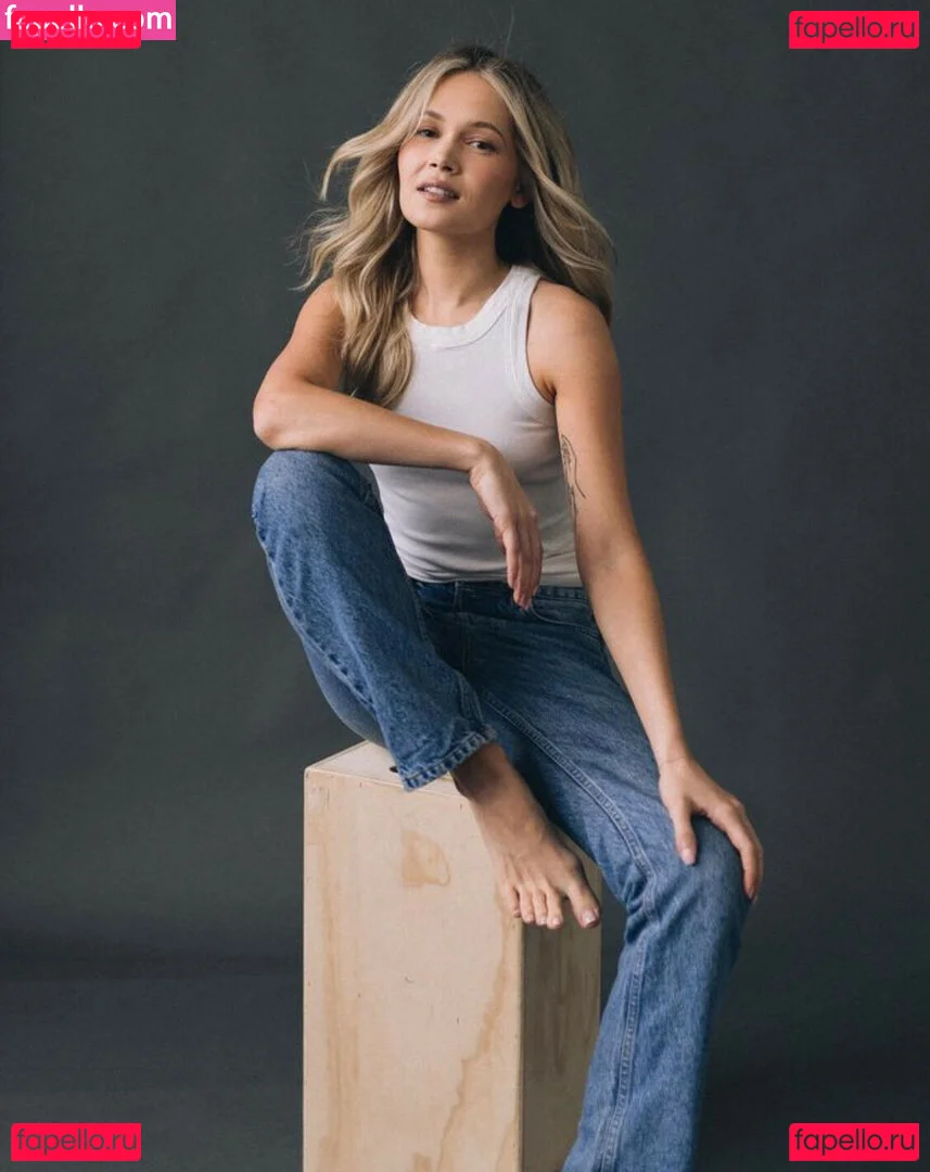 Kelli Berglund Onlyfans Photo Gallery 