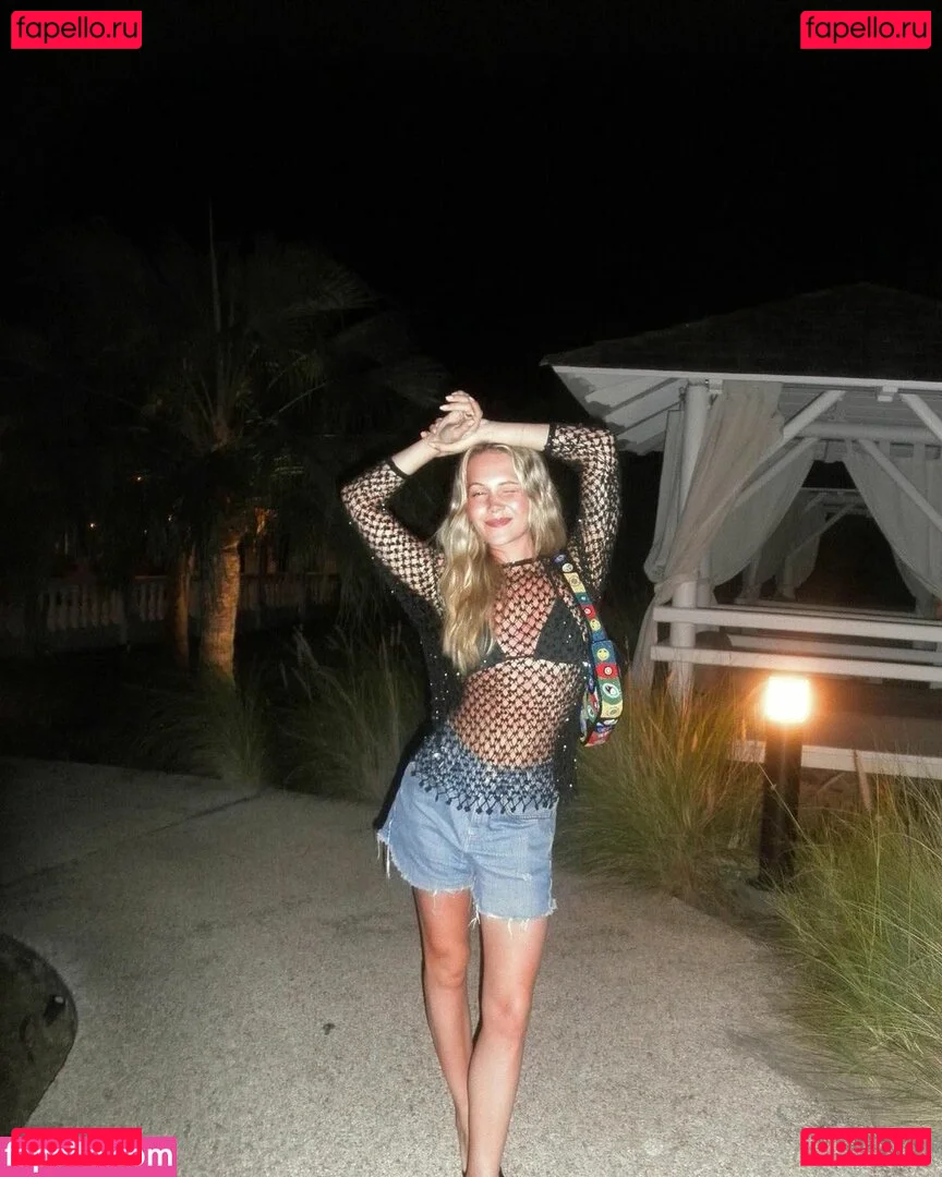 Kelli Berglund Onlyfans Photo Gallery 