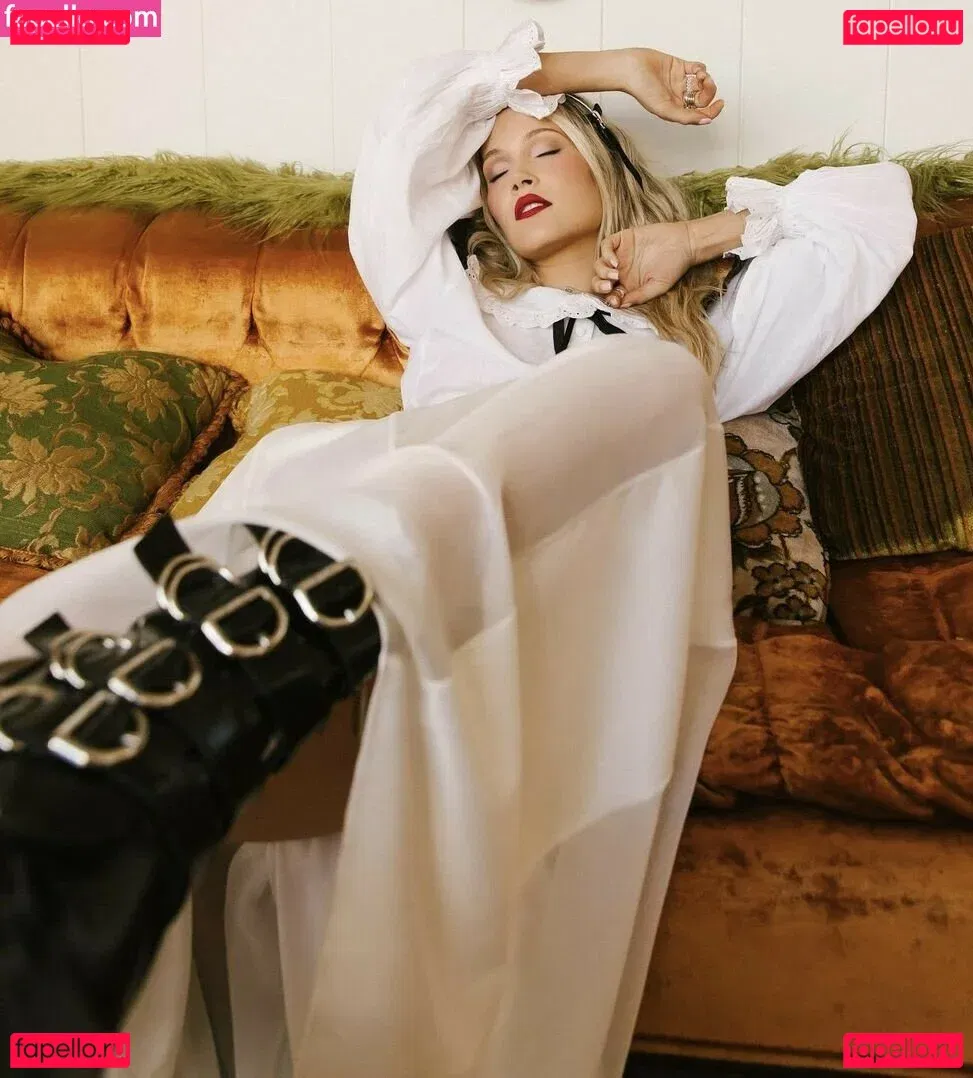 Kelli Berglund Onlyfans Photo Gallery 