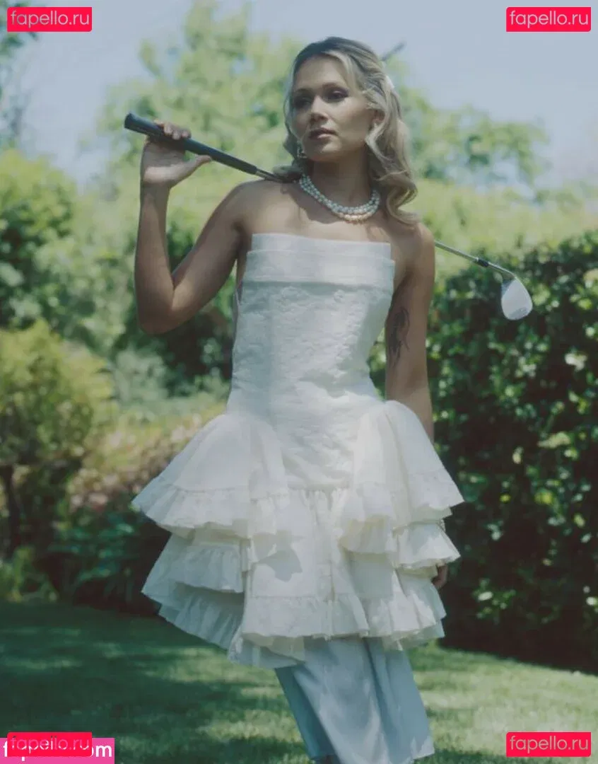 Kelli Berglund Onlyfans Photo Gallery 