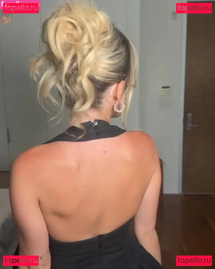 Kelli Berglund Onlyfans Photo Gallery 