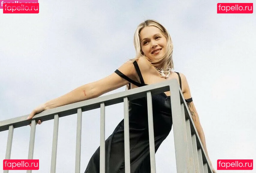 Kelli Berglund Onlyfans Photo Gallery 