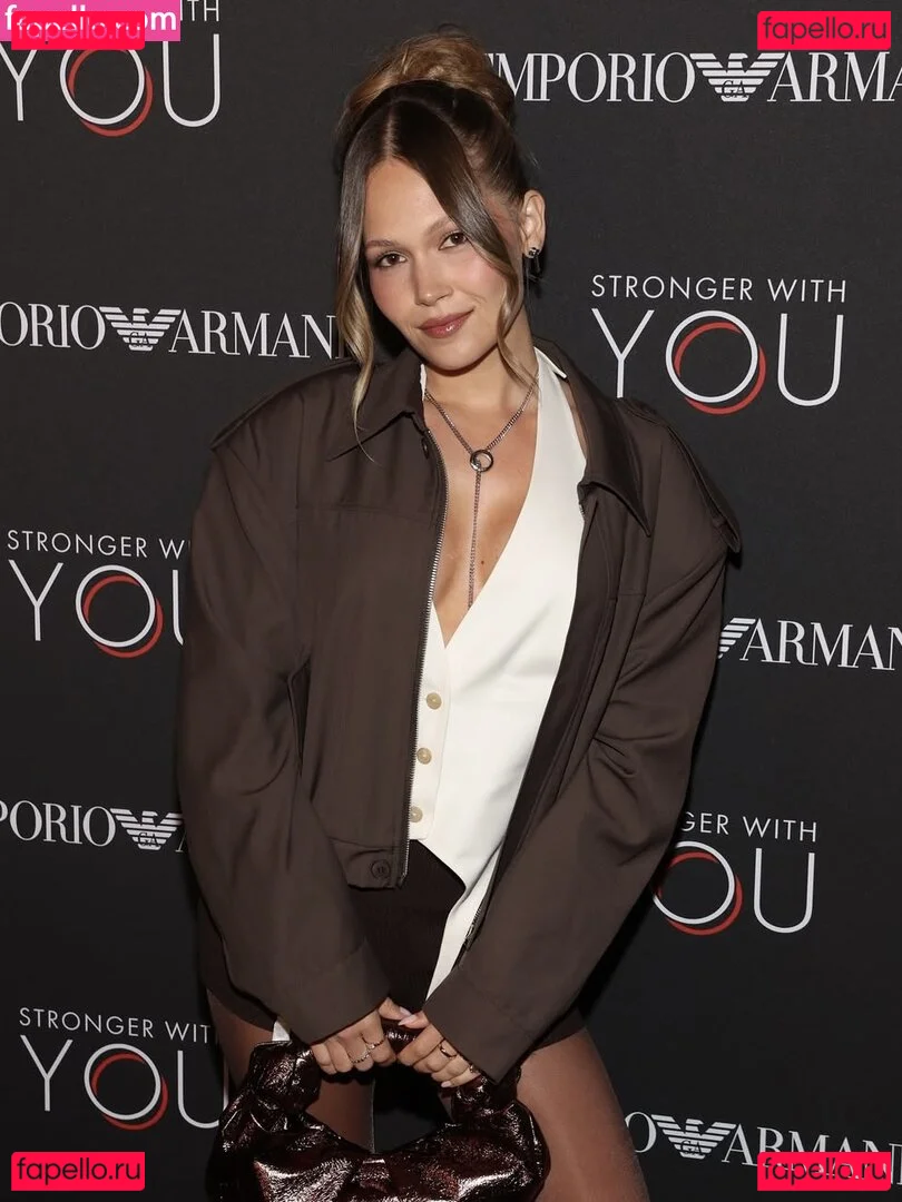 Kelli Berglund Onlyfans Photo Gallery 