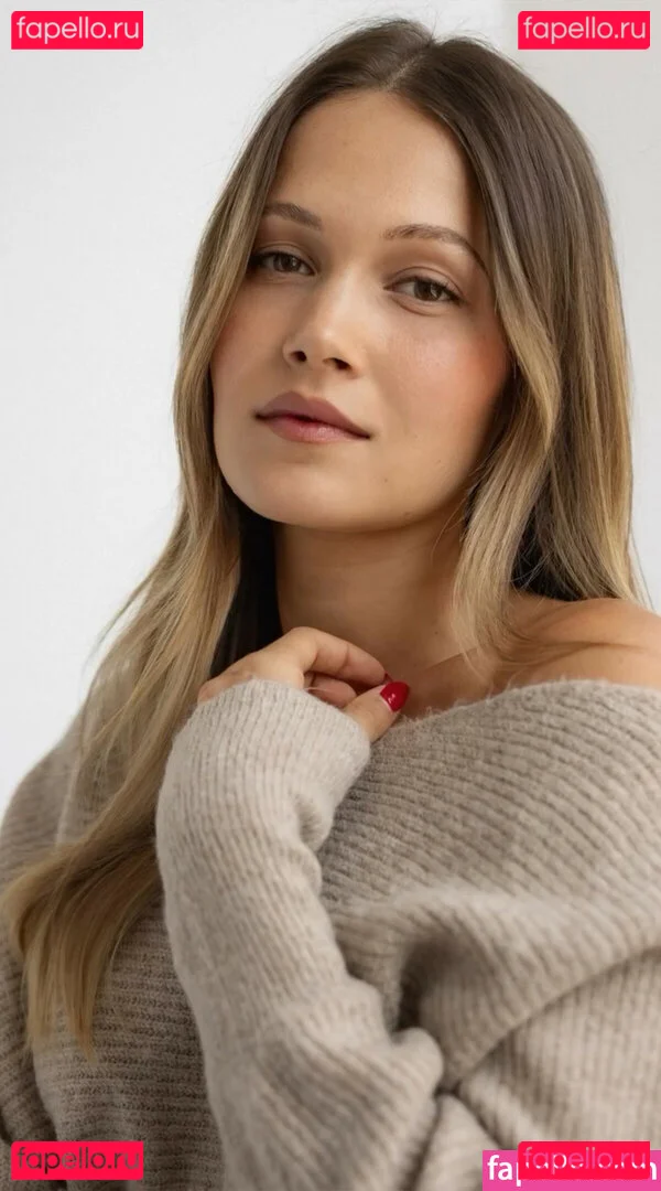 Kelli Berglund Onlyfans Photo Gallery 