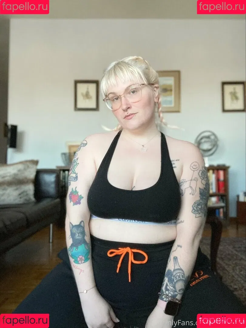 prxncesspeche Onlyfans Photo Gallery 