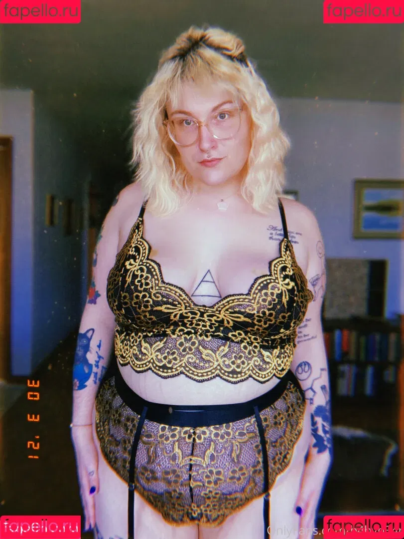 prxncesspeche Onlyfans Photo Gallery 
