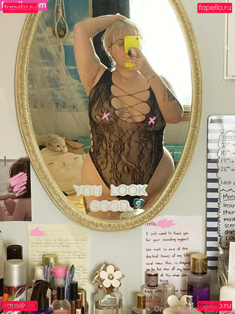 prxncesspeche Onlyfans Photo Gallery 