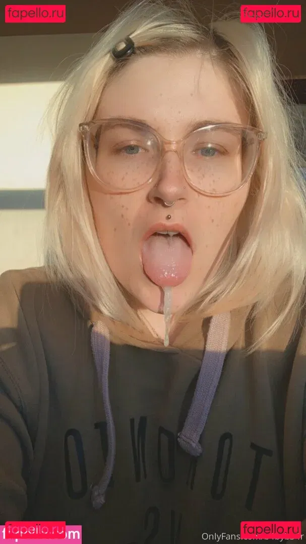 prxncesspeche Onlyfans Photo Gallery 