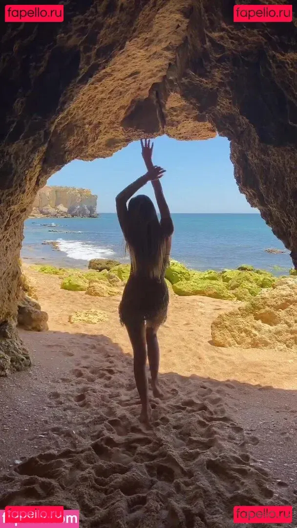 Josephine Clark Onlyfans Photo Gallery 