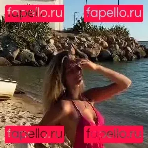 Josephine Clark Onlyfans Photo Gallery 