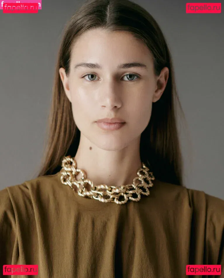 Josephine Clark Onlyfans Photo Gallery 