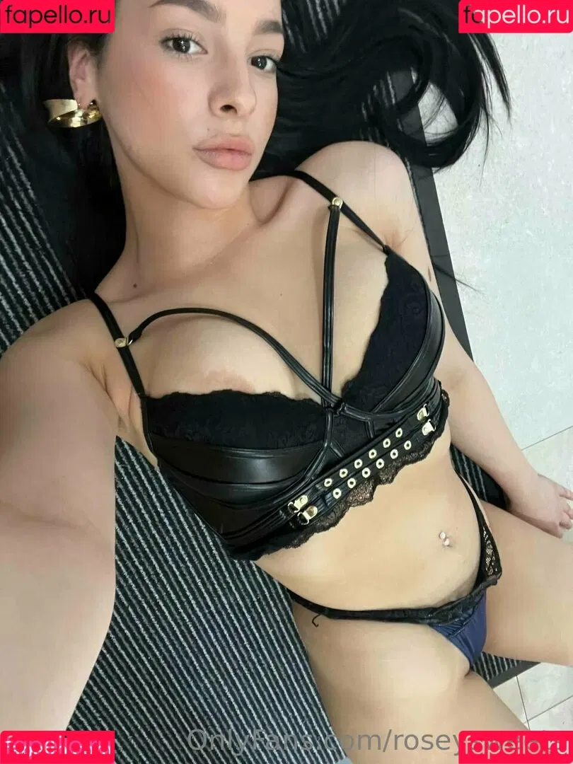 roseysweets Onlyfans Photo Gallery 
