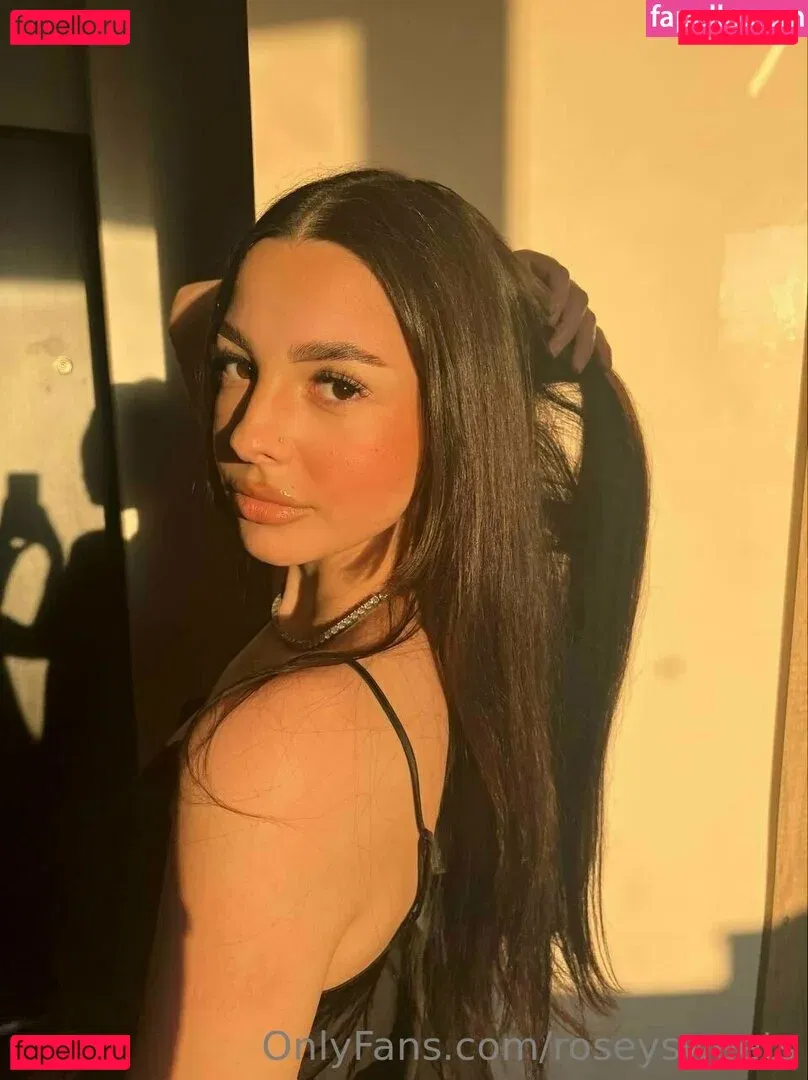 roseysweets Onlyfans Photo Gallery 