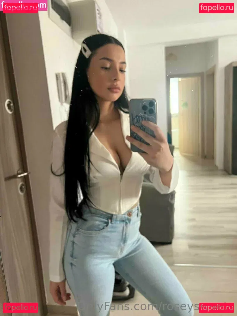 roseysweets Onlyfans Photo Gallery 