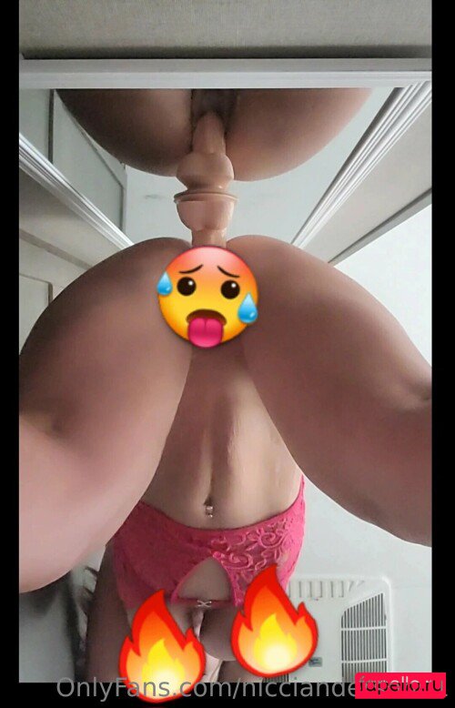 Nicole Daffron Nude Onlyfans Photo 7