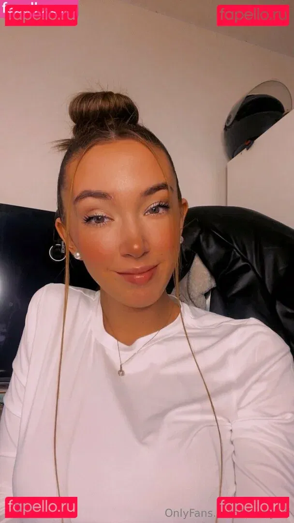 babbyliili Onlyfans Photo Gallery 