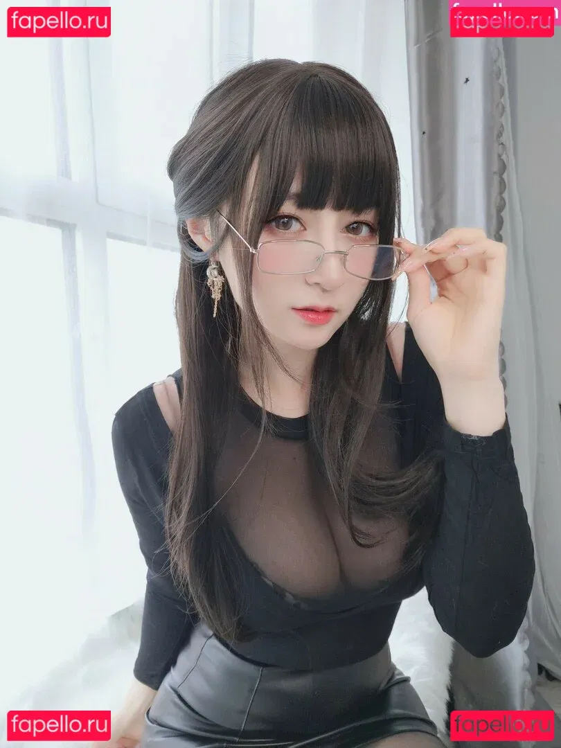 silver881 Onlyfans Photo Gallery 