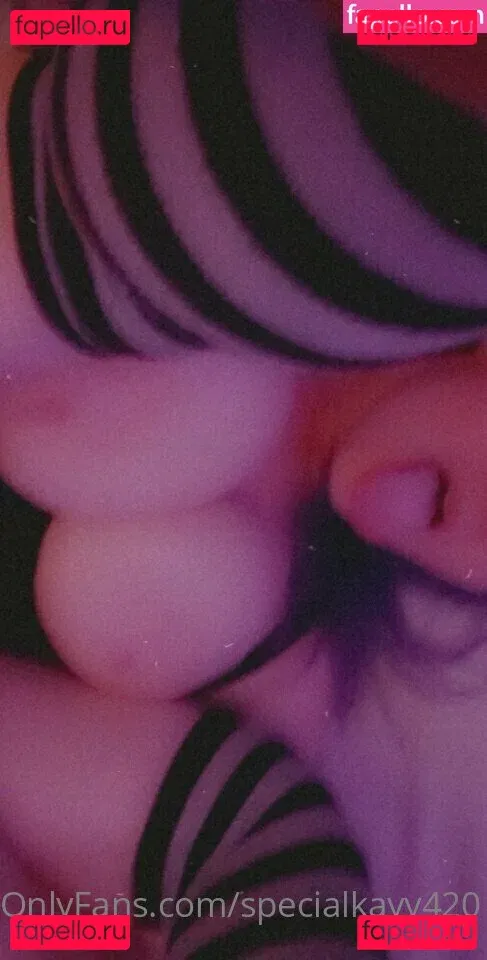 cosmicleah Onlyfans Photo Gallery 