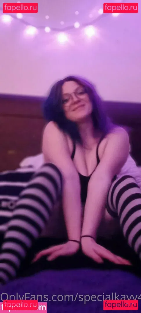 cosmicleah Onlyfans Photo Gallery 