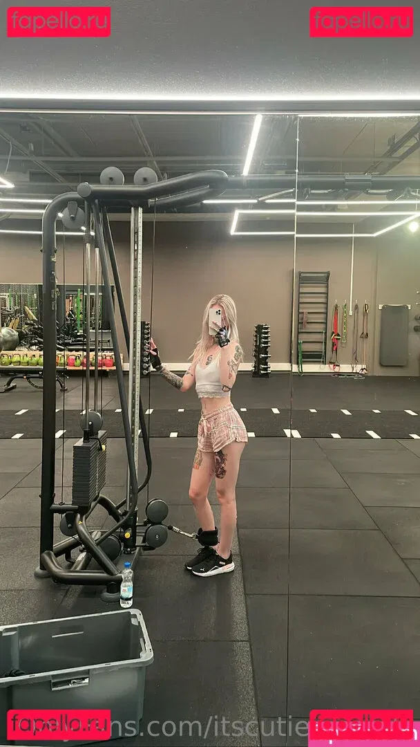 itscutiepiesade Onlyfans Photo Gallery 