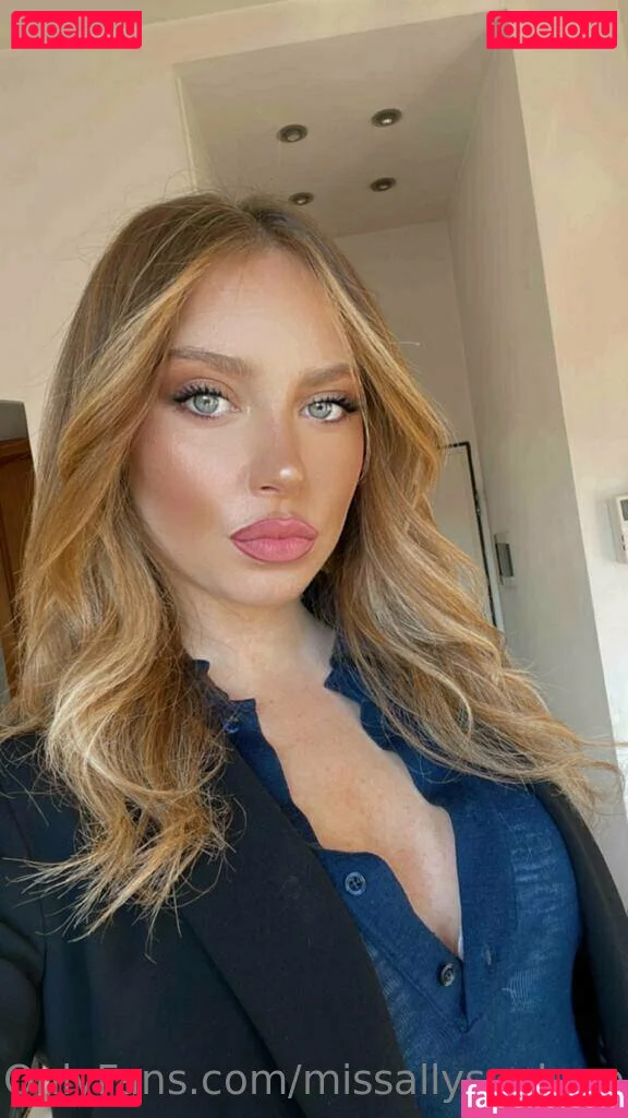 missallysonlune Onlyfans Photo Gallery 